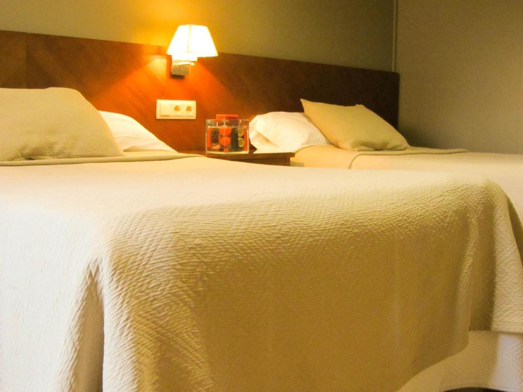 Hotel Avenida Рекена Номер фото