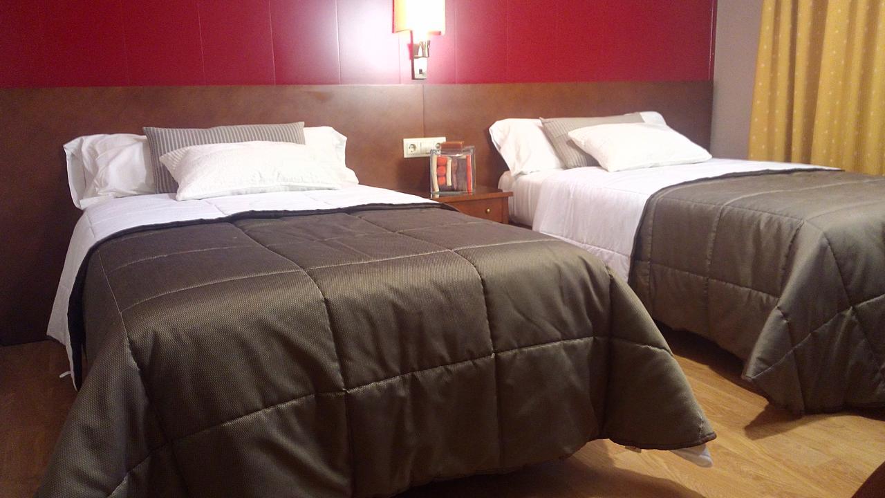 Hotel Avenida Рекена Екстер'єр фото